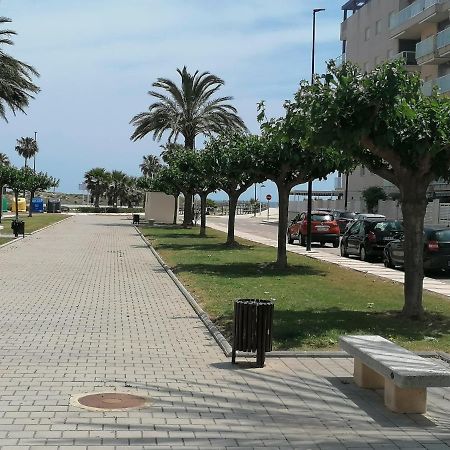 Estudio Con Patio En Daimus Ninos Y Mascotas Consultar Playa de Gandia Exterior foto